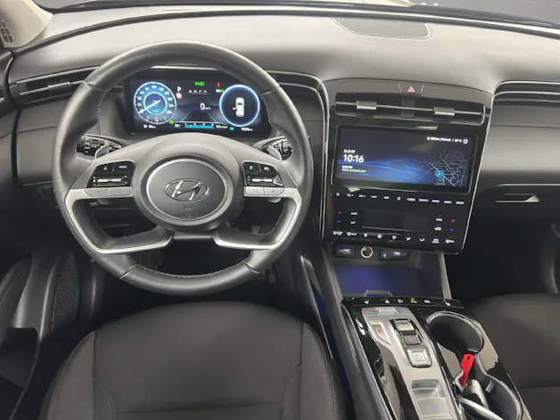 HYUNDAI Tucson 1.6 T-GDi PHEV Amplia 4WD