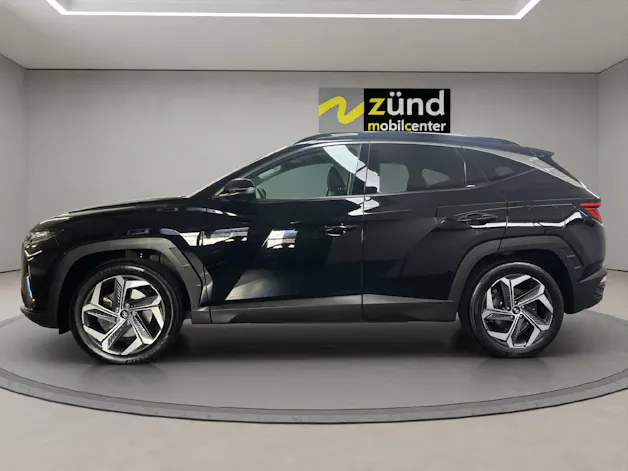 HYUNDAI Tucson 1.6 T-GDi PHEV Amplia 4WD