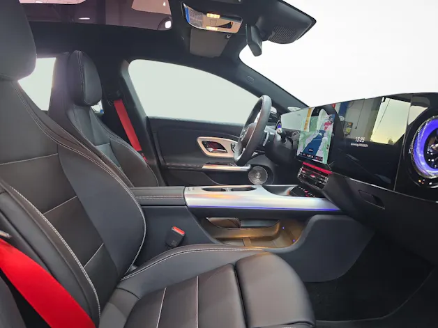 MERCEDES-BENZ CLA 220 4MATIC Shooting Brake AMG Line