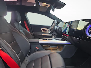 https://vehicle.imgix.net/4468111/ec95049d-a5bc-4a56-a5cd-75acd72dc215.jpg