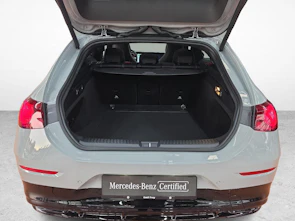 Fahrzeugbild MERCEDES-BENZ CLA 220 4MATIC Shooting Brake AMG Line