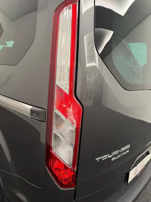 FORD Tourneo C Bus 310 L1 2.0 TDCi 170 Titanium