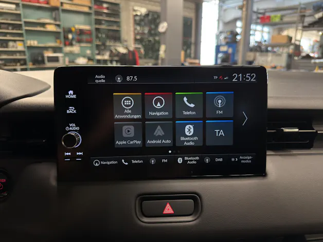 HONDA HR-V 1.5 i-MMD Elegance