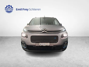 https://vehicle.imgix.net/4468135/47f047ec-514f-4832-9108-18f880f39996.jpg