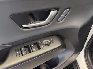 HYUNDAI Kona 1.6 GDi Hybrid Vertex