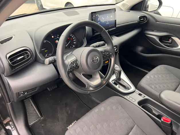 Toyota Yaris 1.5 VVT-i HSD Comfort