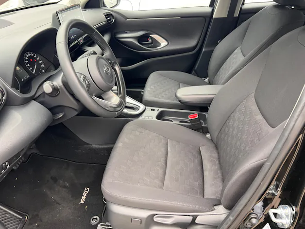 Toyota Yaris 1.5 VVT-i HSD Comfort