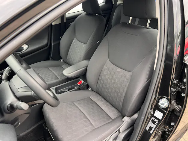 Toyota Yaris 1.5 VVT-i HSD Comfort