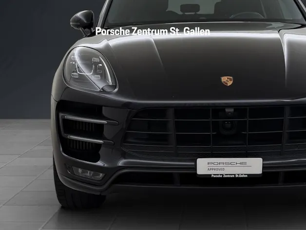 PORSCHE Macan Turbo
