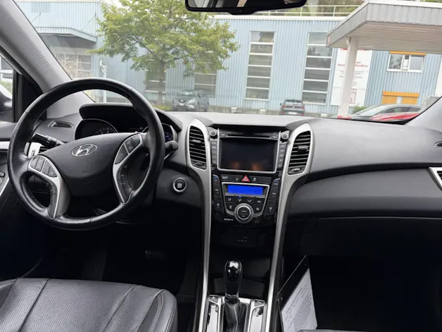 HYUNDAI i30 1.6 GDi Vertex
