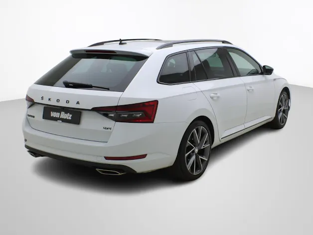 SKODA Superb Combi 2.0 TSI DSG Sport Line 4x4