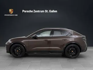 PORSCHE Macan GTS