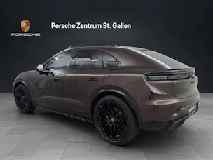 PORSCHE Macan GTS