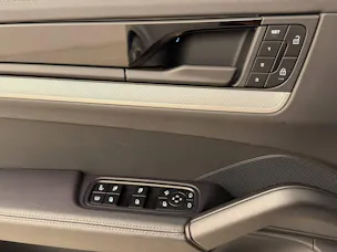 PORSCHE Cayenne S E-Hybrid