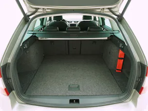 SKODA Octavia Scout 2.0 TDI DSG 4x4