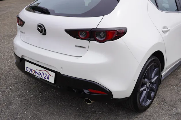 MAZDA 3 Hatchback SKYACTIV-G M Hybrid 150 Ambition Plus Automatik