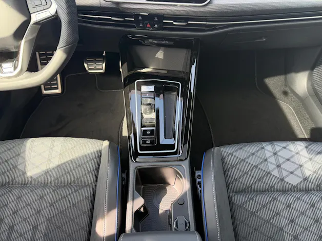 VW Golf Variant 2.0 TSI R-Line DSG 4 Motion