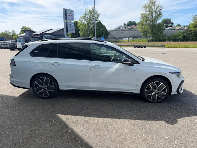 VW Golf Variant 2.0 TSI R-Line DSG 4 Motion