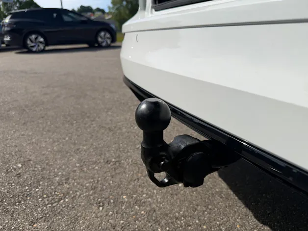 VW Golf Variant 2.0 TSI R-Line DSG 4 Motion