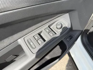 VW Golf Variant 2.0 TSI R-Line DSG 4 Motion