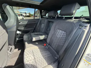 VW Golf Variant 2.0 TSI R-Line DSG 4 Motion