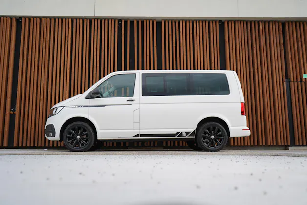 VW T6.1 MULTIVAN 2.0 TDI TRENDLINE LIBERTY DSG l 150 PS