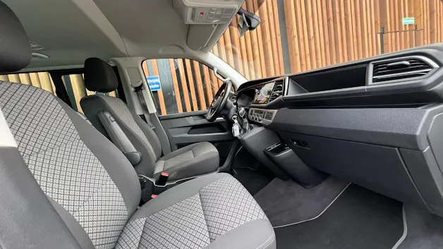 VW T6.1 MULTIVAN 2.0 TDI TRENDLINE LIBERTY DSG l 150 PS