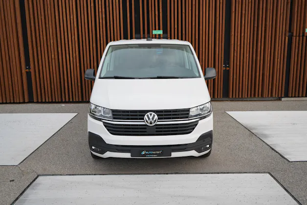 VW T6.1 MULTIVAN 2.0 TDI TRENDLINE LIBERTY DSG l 150 PS