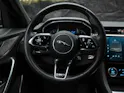 Jaguar F-Pace 2.0 D200 R-Dynamic MHEV SE AWD *Lenkradheizung*Meridian*ACC*