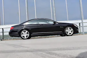 MERCEDES-BENZ CL 63 AMG STYLE SPEEDSHIFT MCT l 544 PS
