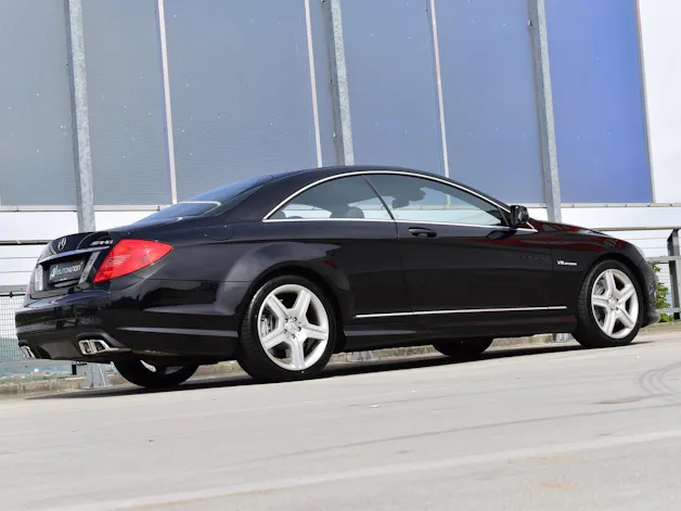 MERCEDES-BENZ CL 63 AMG STYLE SPEEDSHIFT MCT l 544 PS