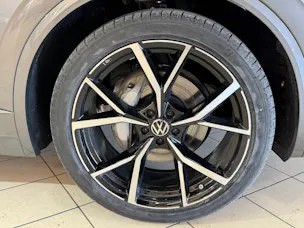 VW Touareg 3.0 TDI R-Line Final Edition Tiptronic