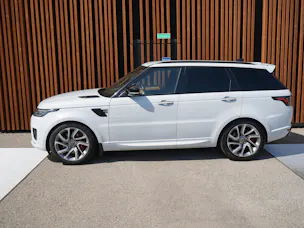 Land Rover RANGE ROVER SPORT 4.4 SDV8 AUTOBIOGRAPHY DYNAMIC AUTOMATIC BLACK l 340 PS