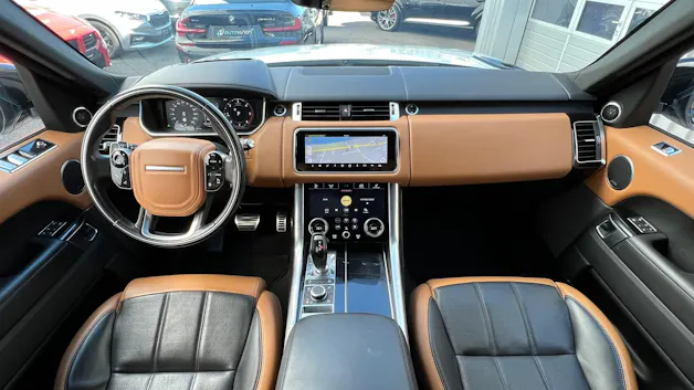 Land Rover RANGE ROVER SPORT 4.4 SDV8 AUTOBIOGRAPHY DYNAMIC AUTOMATIC BLACK l 340 PS