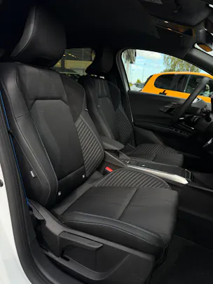 RENAULT Clio 1.8 E-Tech Esprit Alpine