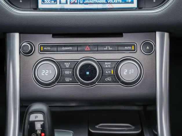 Land Rover Range Rover Sport 4.4 SDV8 HSE *Panorama*Merdian Soundsystem*Softclose*