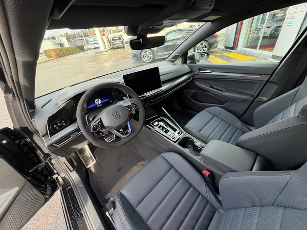 VW Golf 2.0 TSI R DSG 4 Motion