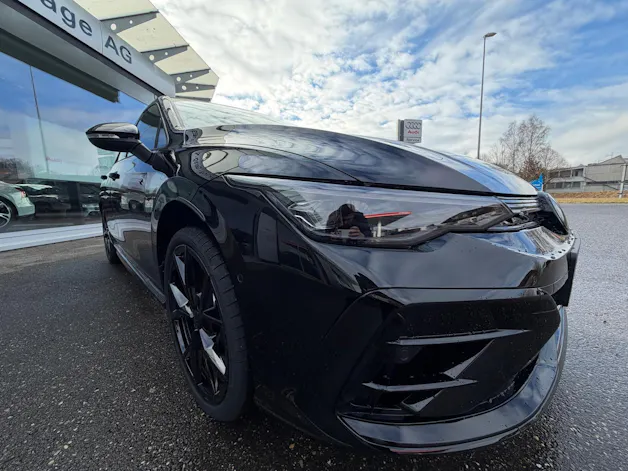 VW Golf 2.0 TSI R DSG 4 Motion