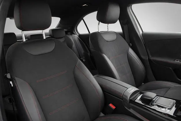 MERCEDES-BENZ A 220 d AMG Line 8G-DCT