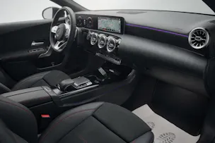 MERCEDES-BENZ A 220 d AMG Line 8G-DCT