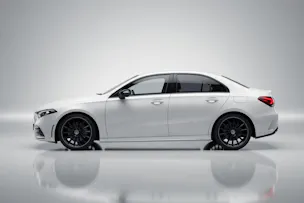 MERCEDES-BENZ A 220 d AMG Line 8G-DCT