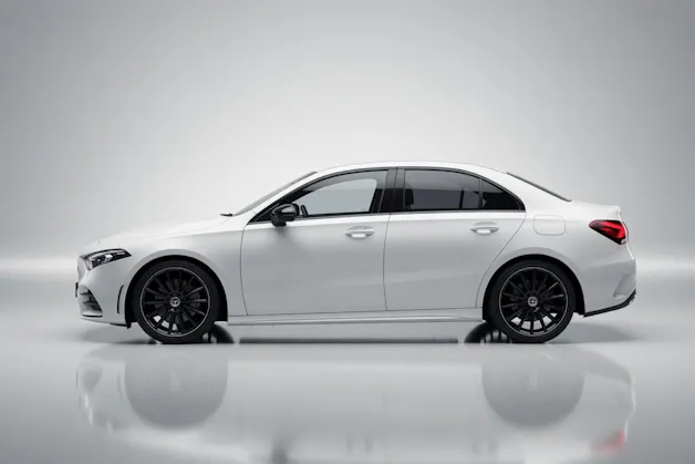 MERCEDES-BENZ A 220 d AMG Line 8G-DCT