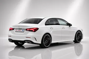 MERCEDES-BENZ A 220 d AMG Line 8G-DCT