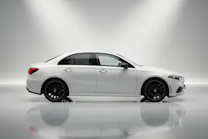 MERCEDES-BENZ A 220 d AMG Line 8G-DCT