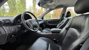 MERCEDES-BENZ C 240 ELÉGANCE AUTOMATIC l 170 PS