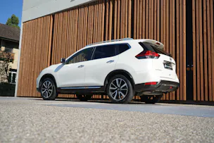 NISSAN X-TRAIL 1.3 DIG-T TEKNA DCT l 158 PS