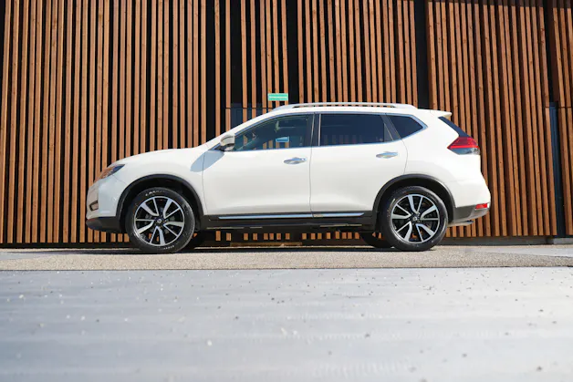 NISSAN X-TRAIL 1.3 DIG-T TEKNA DCT l 158 PS
