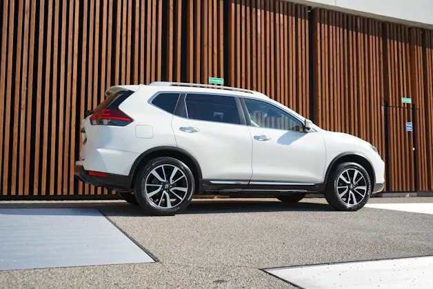 NISSAN X-TRAIL 1.3 DIG-T TEKNA DCT l 158 PS
