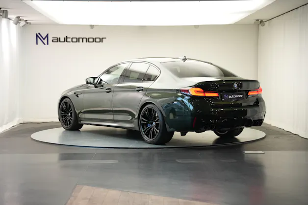 BMW M5 xDrive Competition Drivelogic *Sanremo Grün*