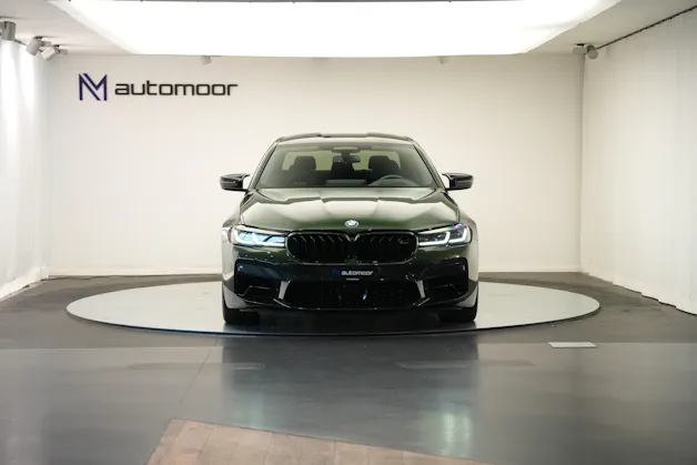 BMW M5 xDrive Competition Drivelogic *Sanremo Grün*